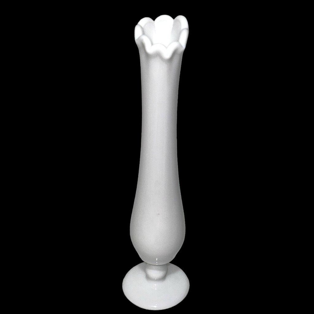Vintage Westmoreland Milk Glass Vintage Swung Bud With Pedestal 10"