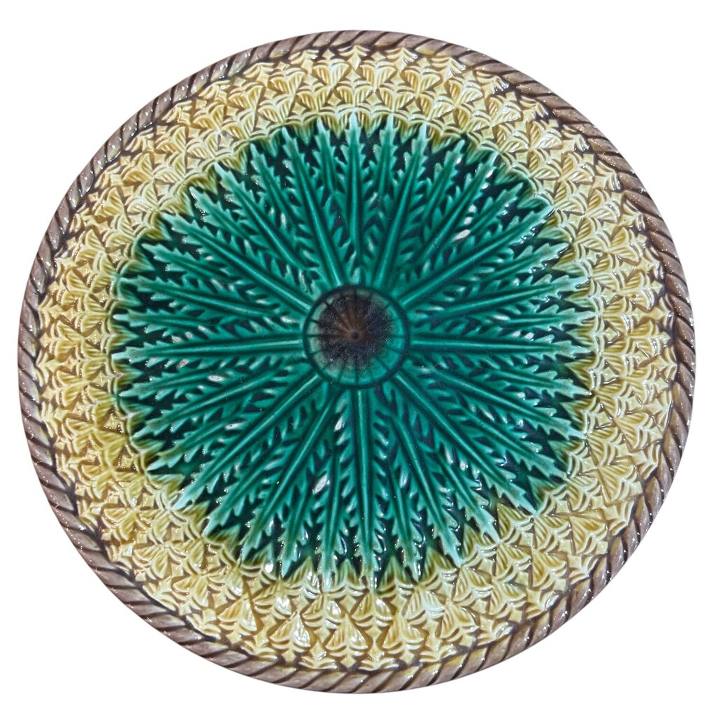 Antique Majolica Pineapple Saucer Plate 7"D