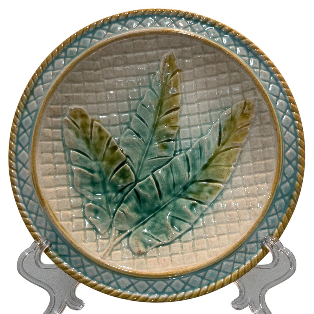 Antique Majolica Banana Leaf Basket Weave Plate 6.5 D
