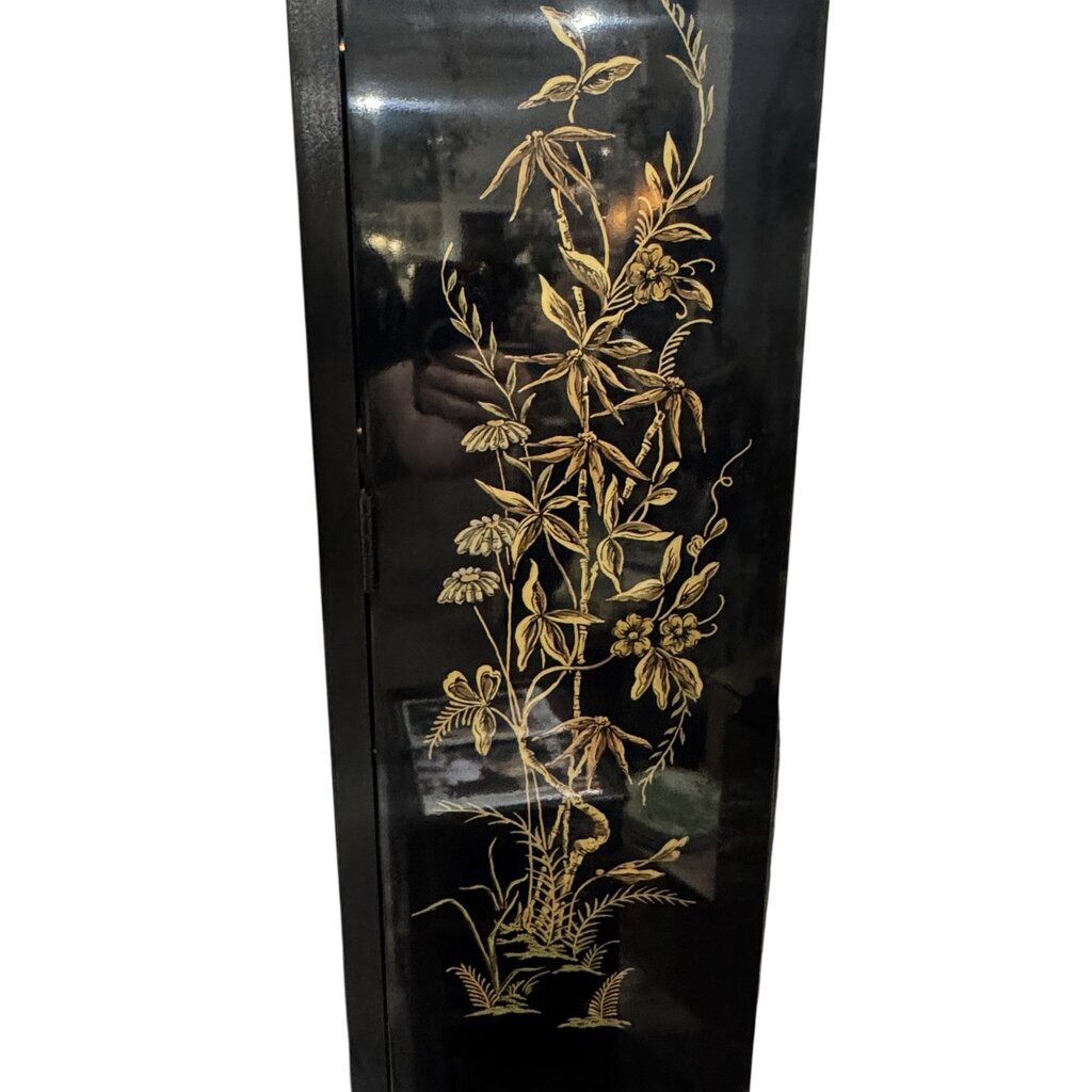 Vintage Drexel Heritage Et Cetera Collection Chinoiserie Style Hand Painted Black Lacquer China Cabinet 57Lx14Wx80H