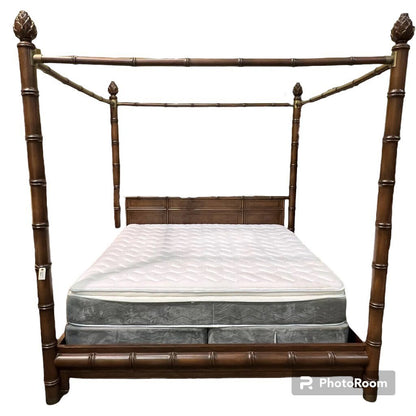 Baker Furniture West Indies Bamboo Style Wood Canopy King Sized Bed L86"W88"H93"