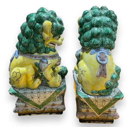 Vintage Pair of Chinese Porcelain Feng Shui Foo Dogs or Imperial Guardian Lions L5.5x7Wx13.5H