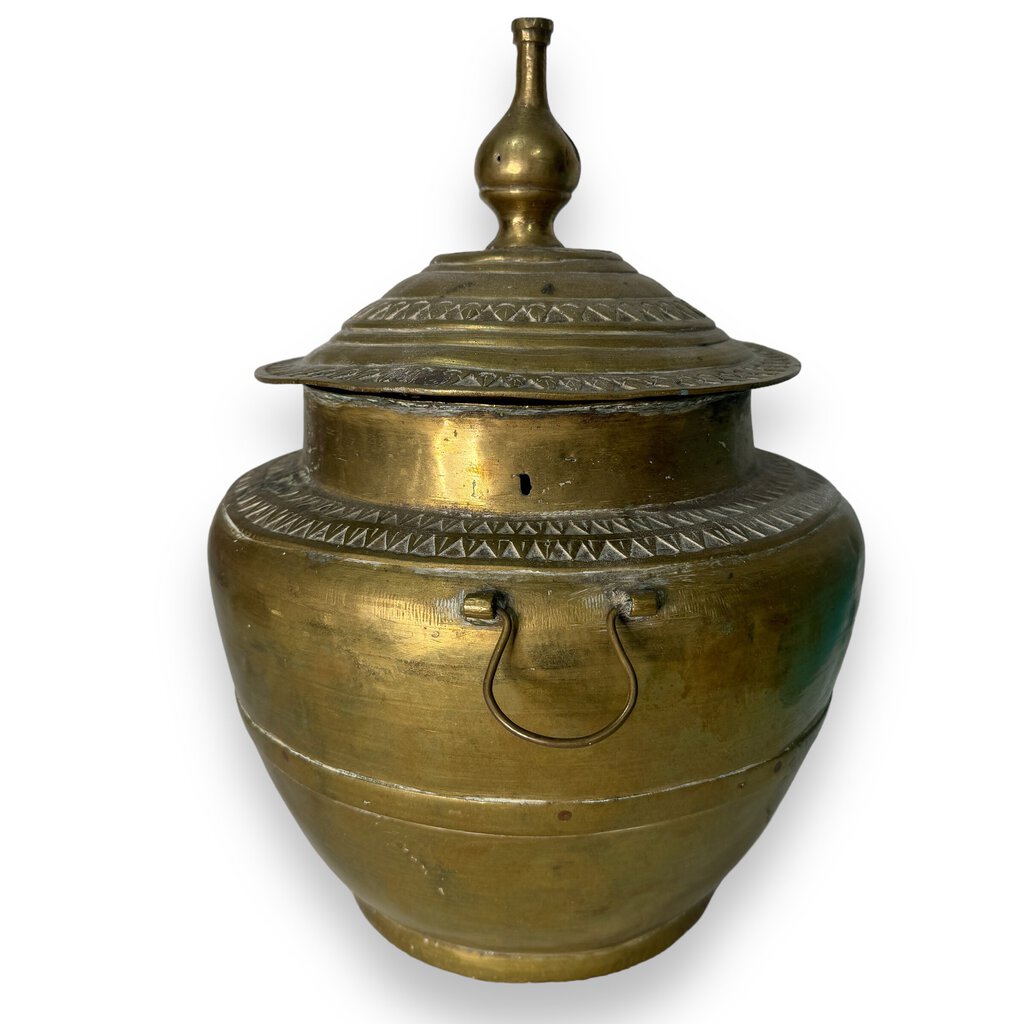 Antique Moroccan Brass Lidded Pot w/ Triangular Motifs 10Wx13H