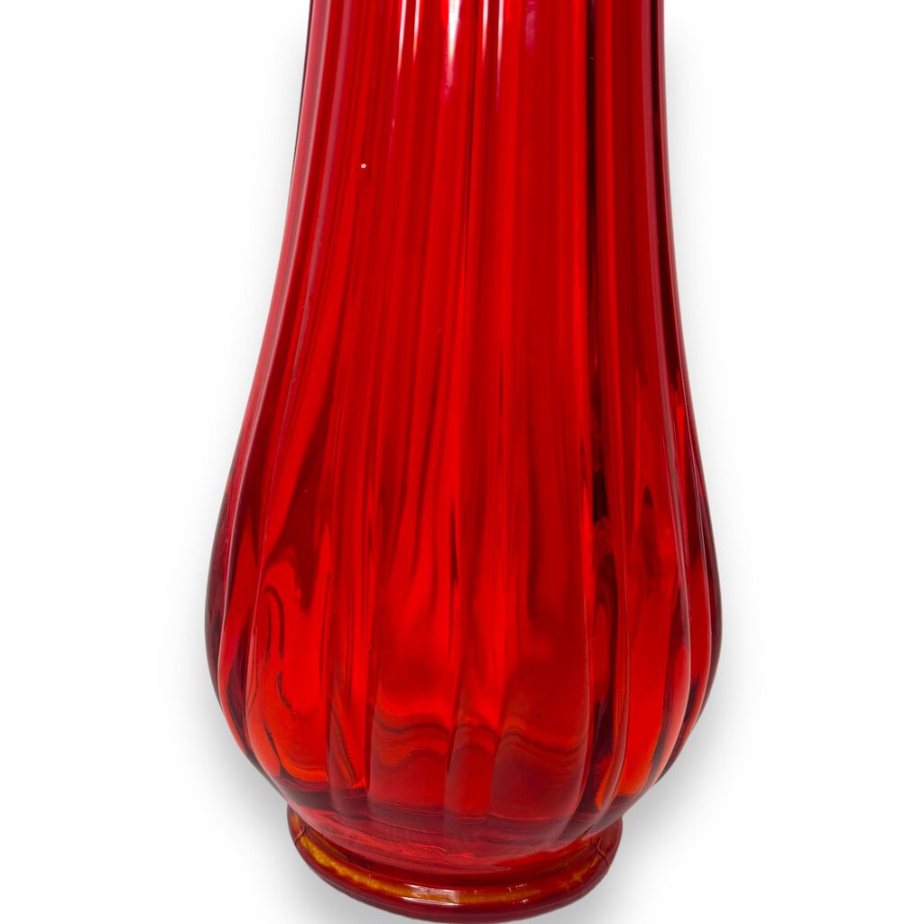 Vintage Mid Century Modern L.E. hotsell Smith Amberina Red Swung Glass Vase