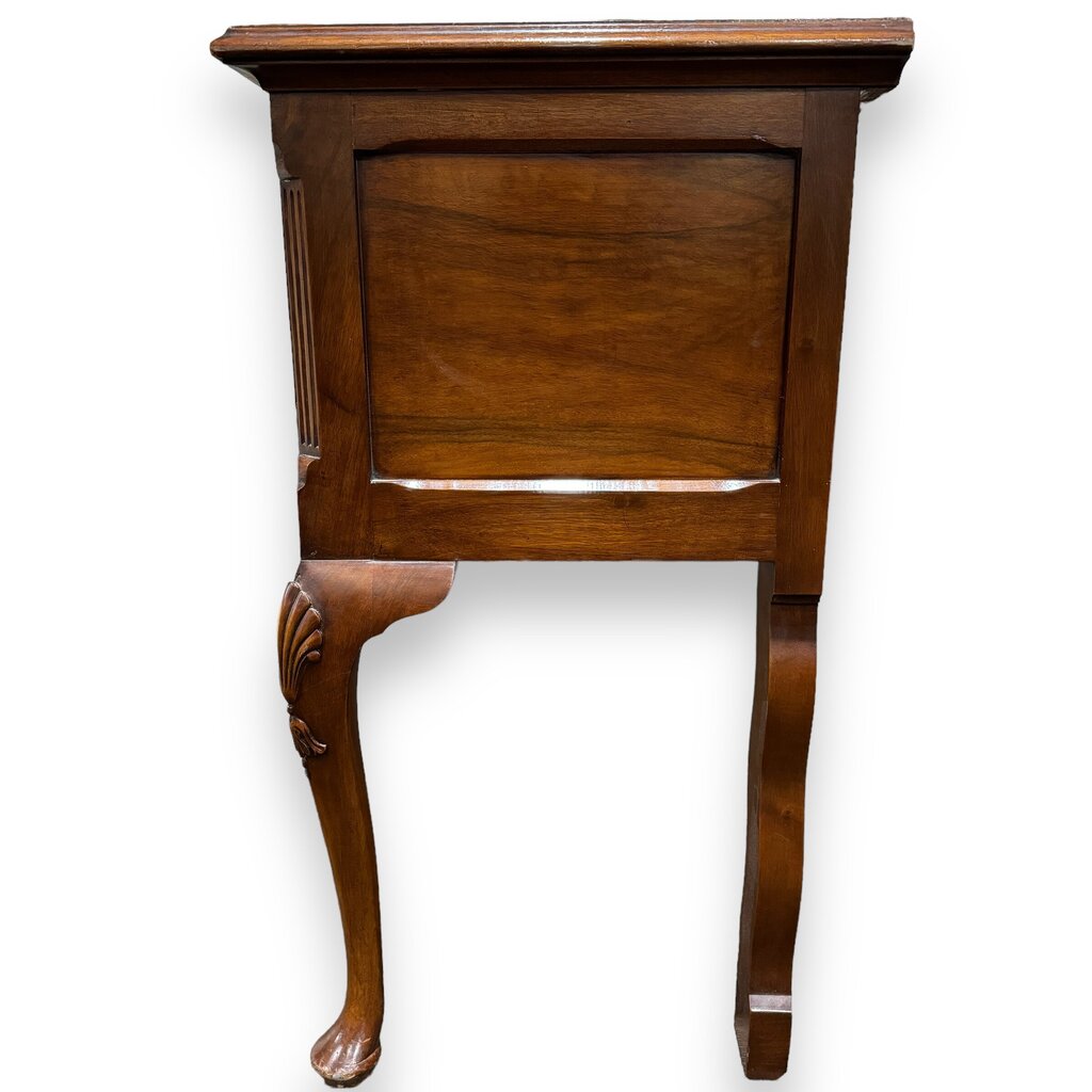 Vintage Solid Mahogany Queen Anne Style Three Drawer Sideboard/ Buffet/ Console w/ Brass Pulls 72Lx19Wx34H