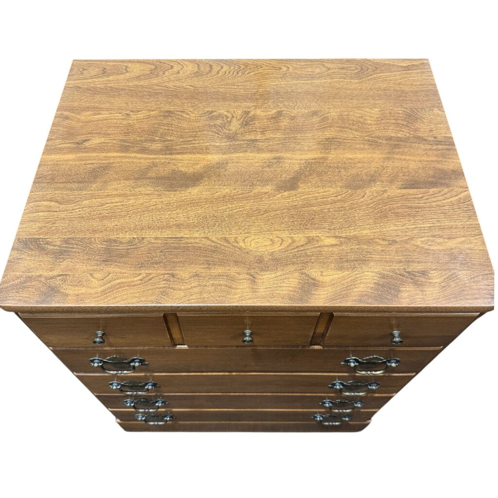Vintage Ethan Allen Heirloom Maple Wood Chest of Drawers 24Lx19Wx30H