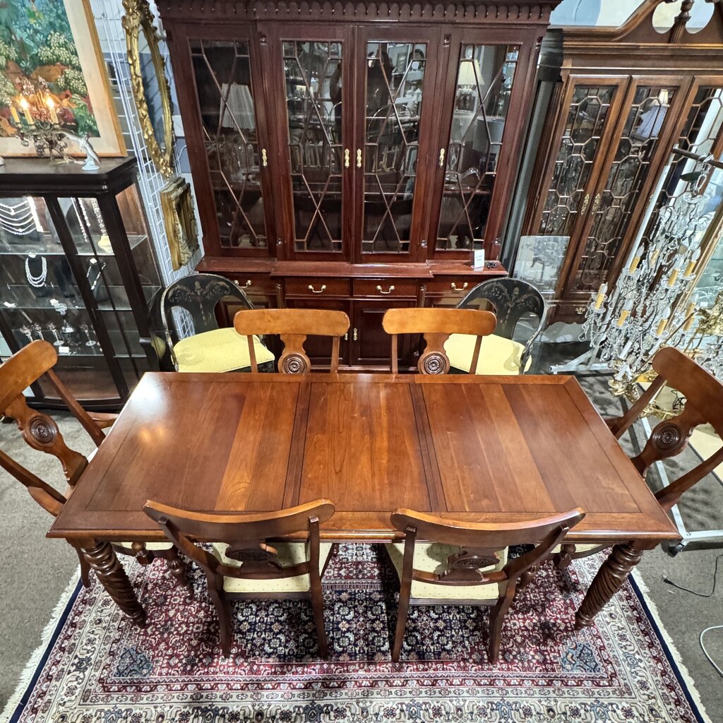 Ethan Allen Dining Set w/ 6 Upholstered Chairs & Protective Pads