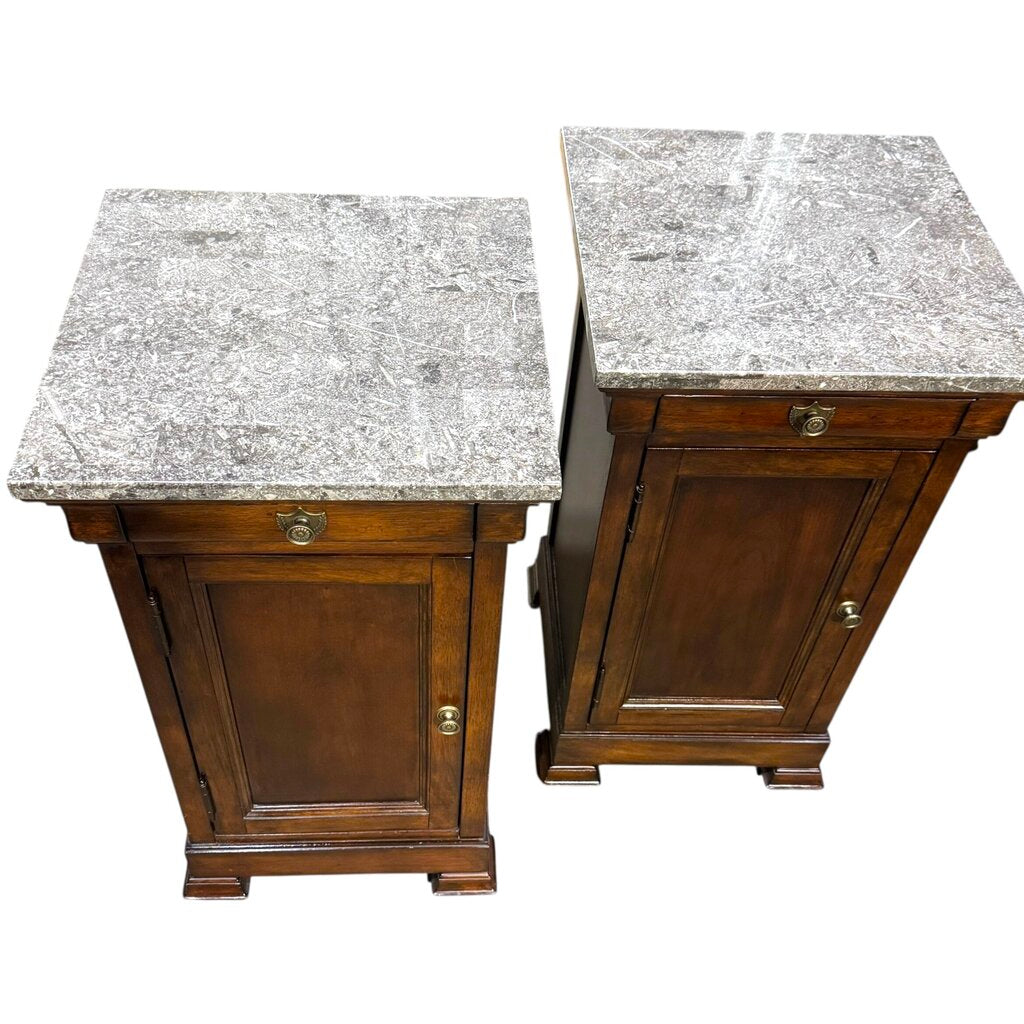 Pair of Bassett Louis-Philippe Bedside Cabinets w/ Granite Tops & Hidden Drawer 18Lx18Wx32H