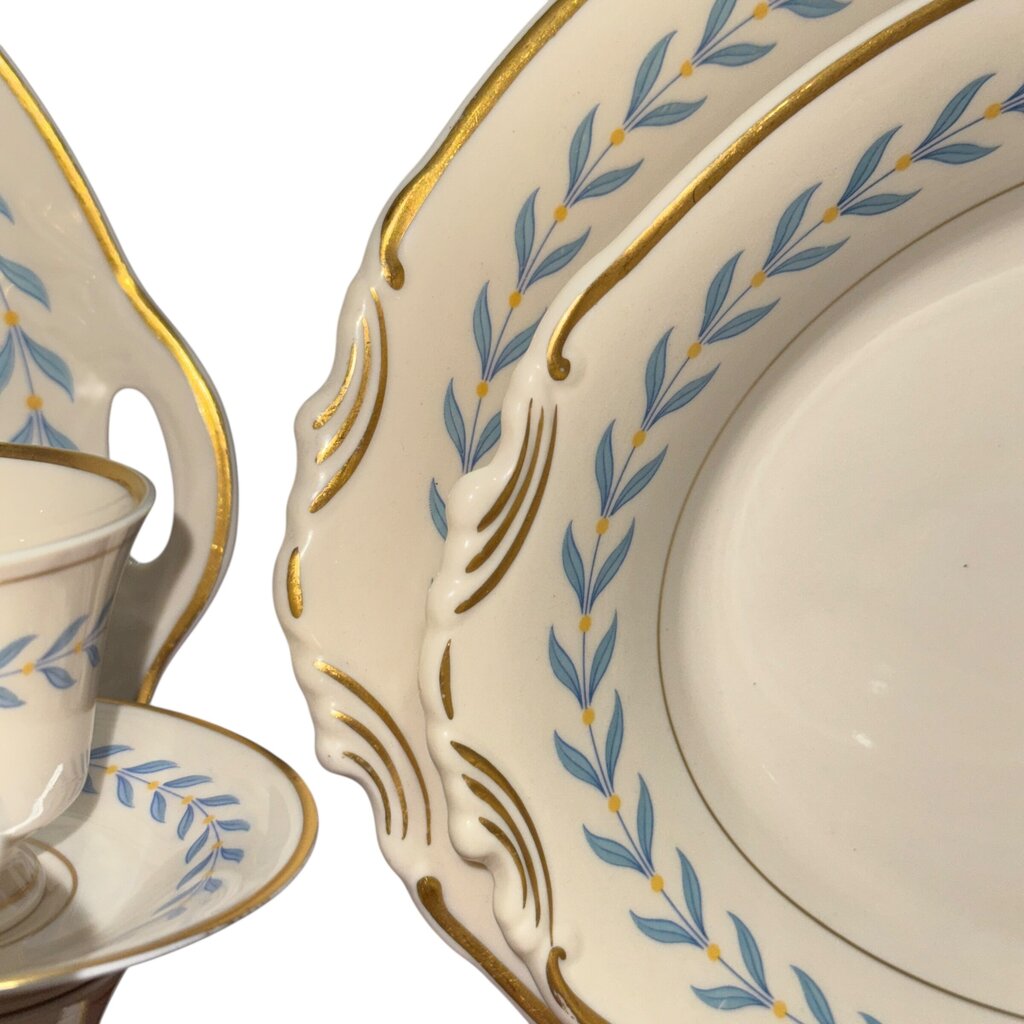 88pc Sherwood Old Ivory SYRACUSE CHINA •O•P•C•O• Made In America Service for 12 & Serving Pcs Circa: 1946 - 1967