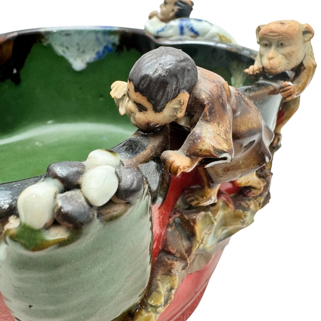 Antique Japanese Sumida Gawa Pottery Bowl 8"Dia