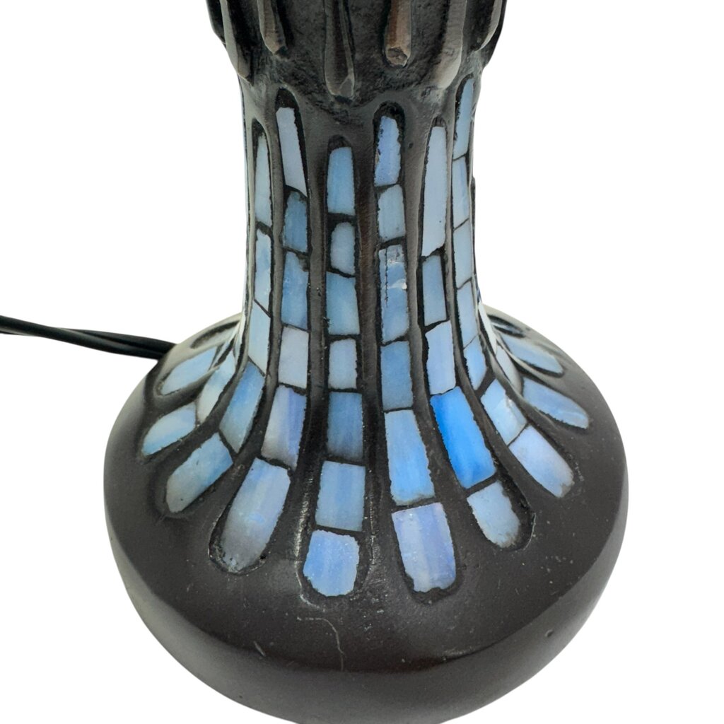 18" High Hanginghead Dragonfly Slag / Stained Glass Tiffany Styled Table Lamp 13Wx18H