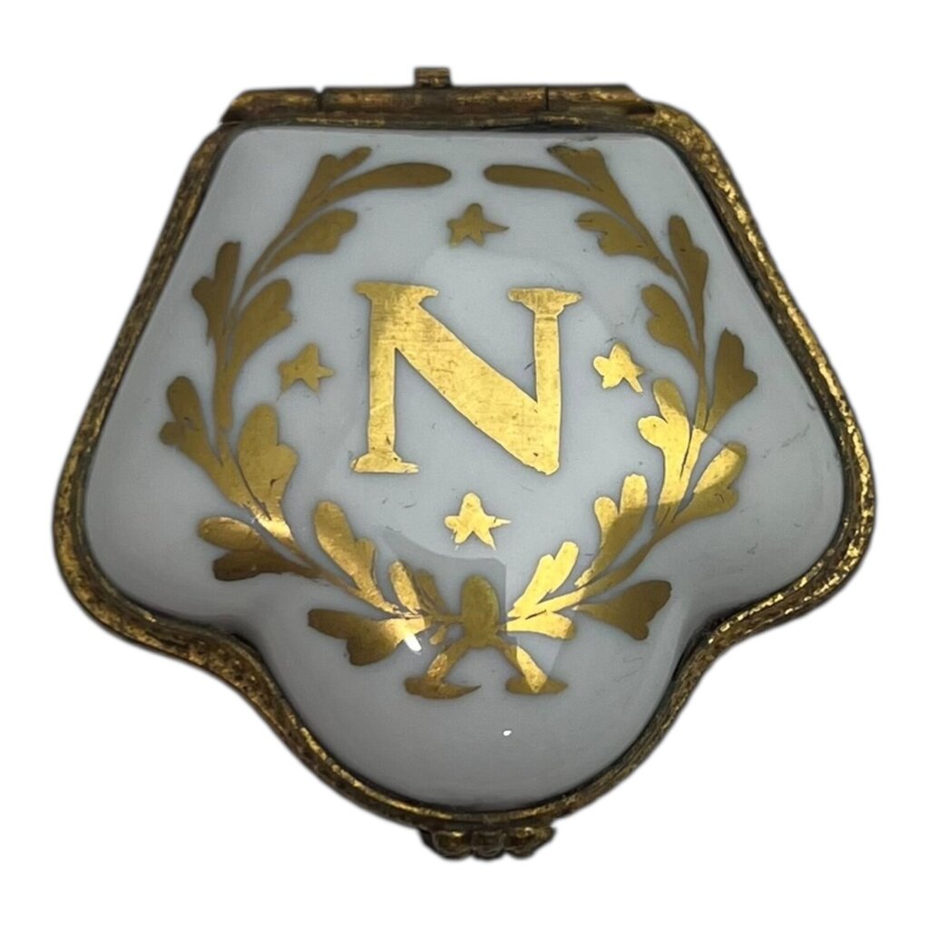 Vintage Hand Painted White and Gold Hinged Lid Porcelain Trinket Box w/ Letter "N" 2.5"Dia x 1.5H