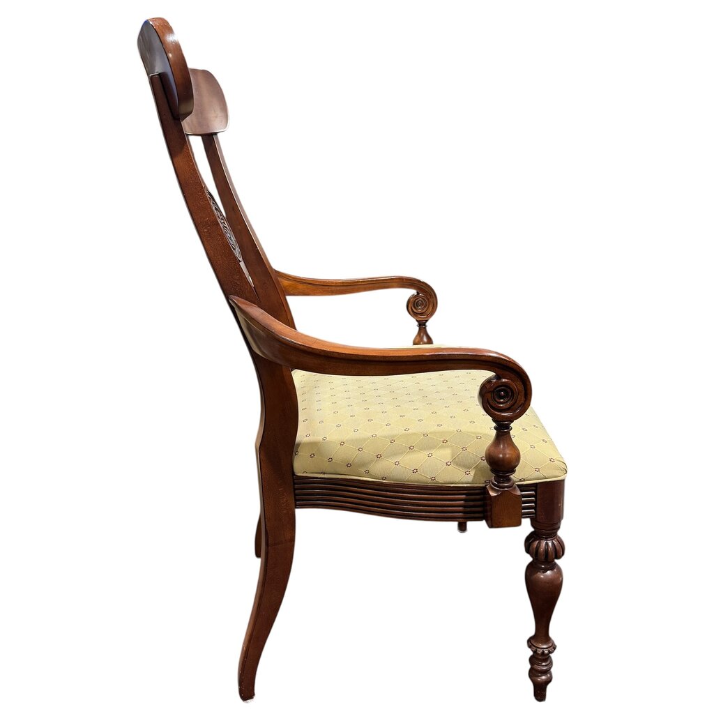 Ethan Allen Dining Set w/ 6 Upholstered Chairs & Protective Pads 82Lx38Wx30H