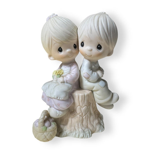Vintage Precious Moments Figurine "Love One Another" E-1376 5" tall