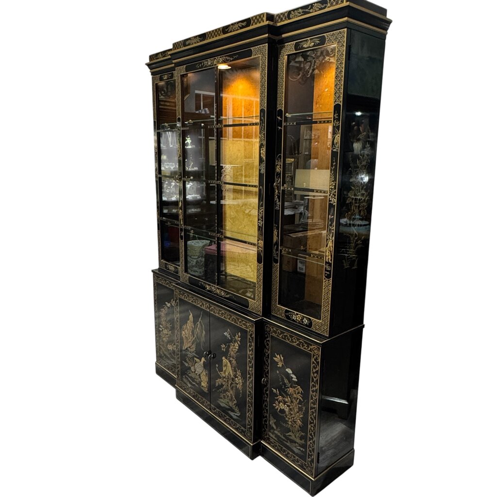 Vintage Drexel Heritage Et Cetera Collection Chinoiserie Style Hand Painted Black Lacquer China Cabinet 57Lx14Wx80H
