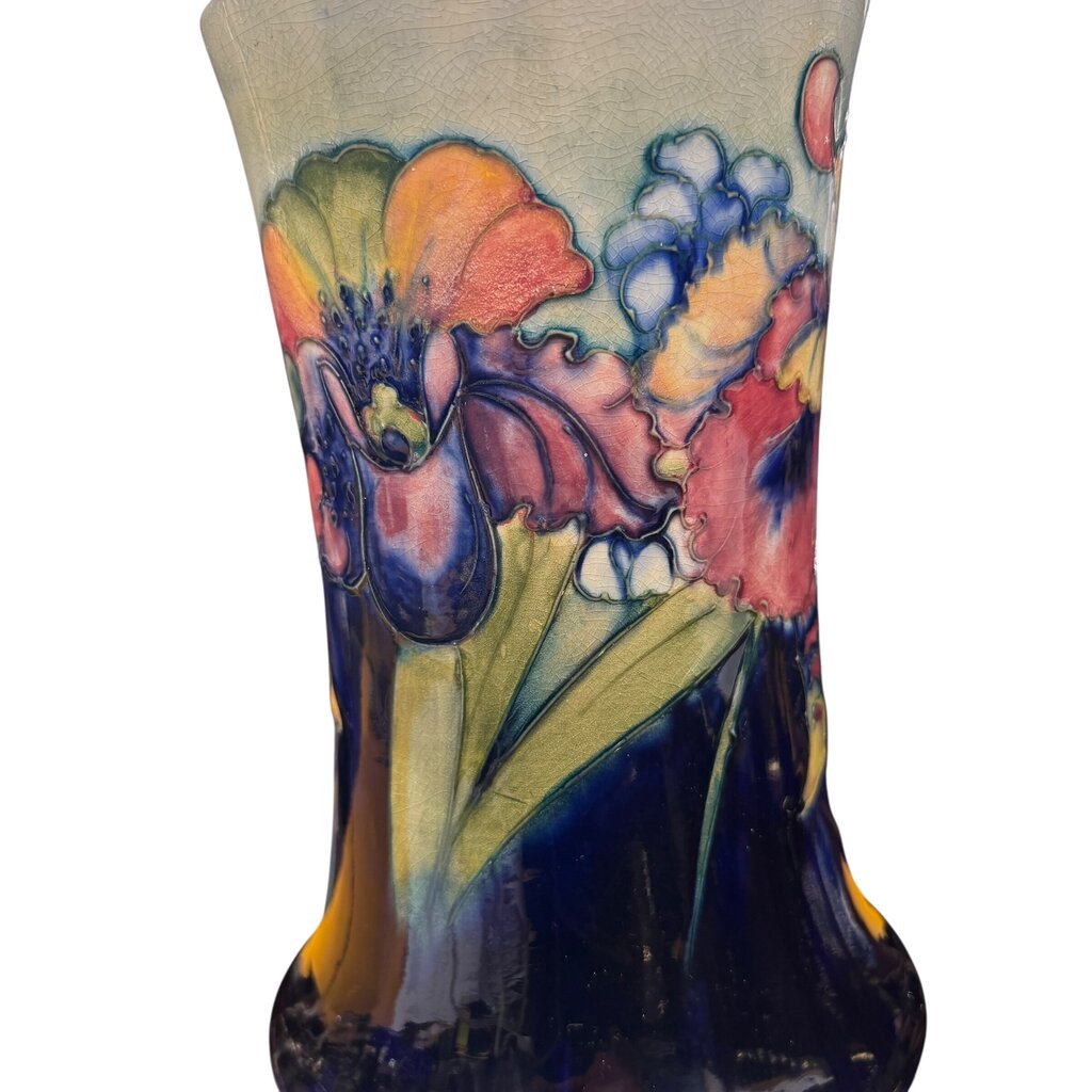 Vintage Moorcroft Pottery England Exquisite Bearded Iris Pattern Table Lamp 16Wx16Wx26H