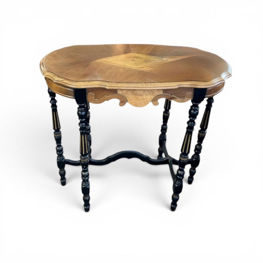 Refinished Antique French Country / Parlor Table 30Lx16Wx28H