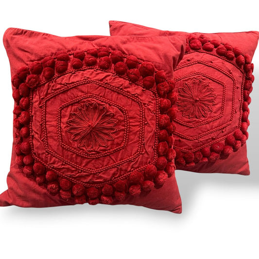 Pottery Barn Red Pom-Pom Accent Pillows Set of 2 18Lx18Wx6H