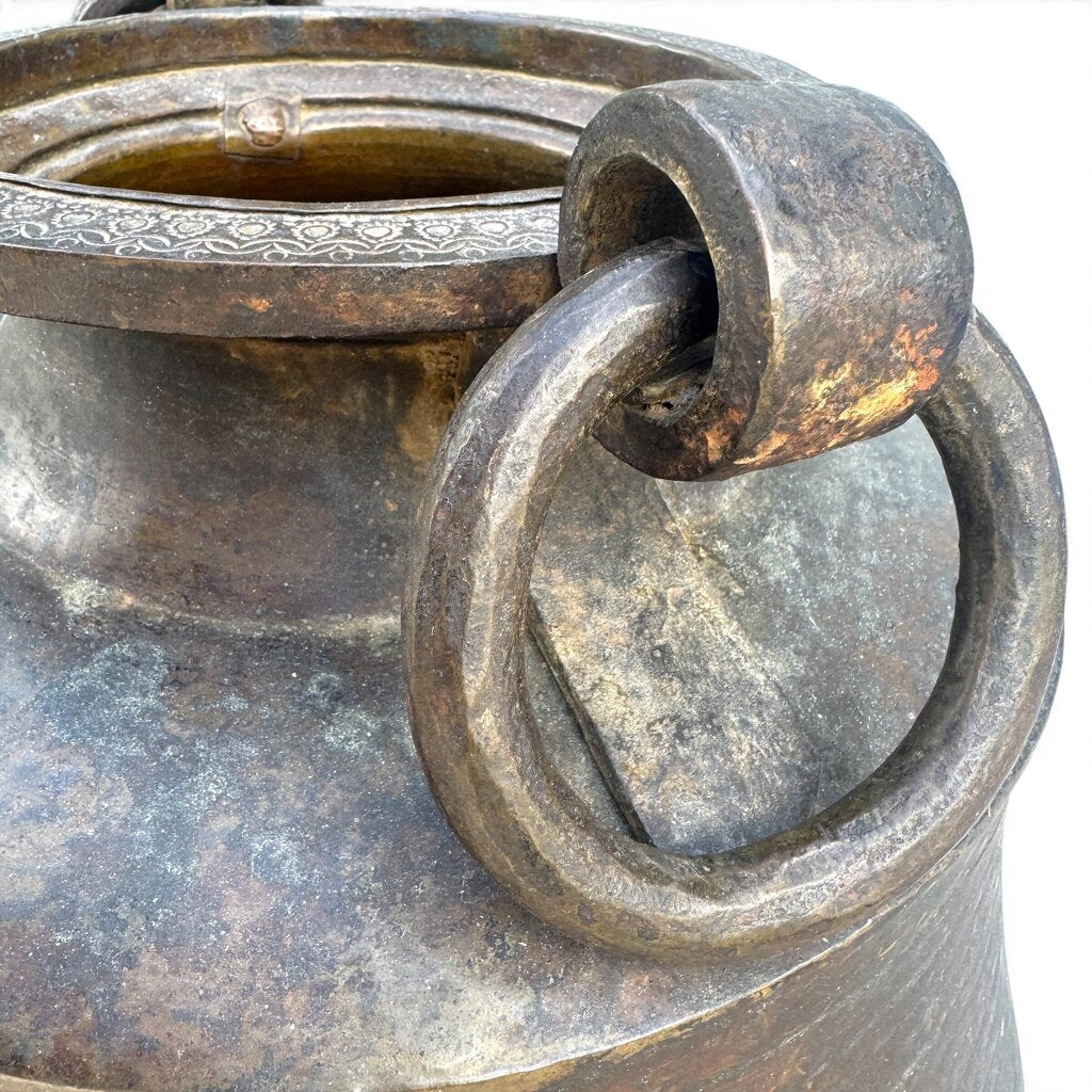 Antique Indonesian Bronze Ceremonial Pot 16Lx16Wx18H 18lbs