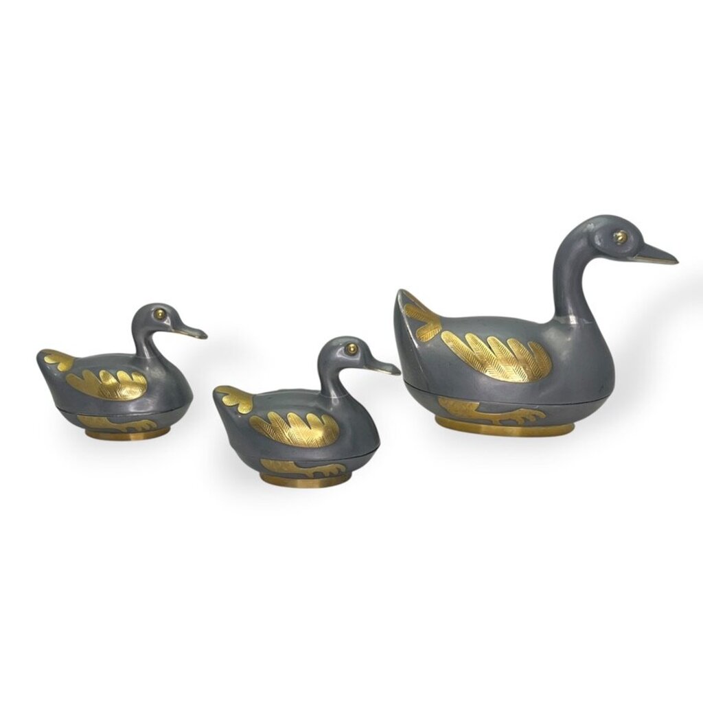 Vintage Hong Kong Duck Form Covered Bowls Set of 3 Gray Metal w/ Brass Accents