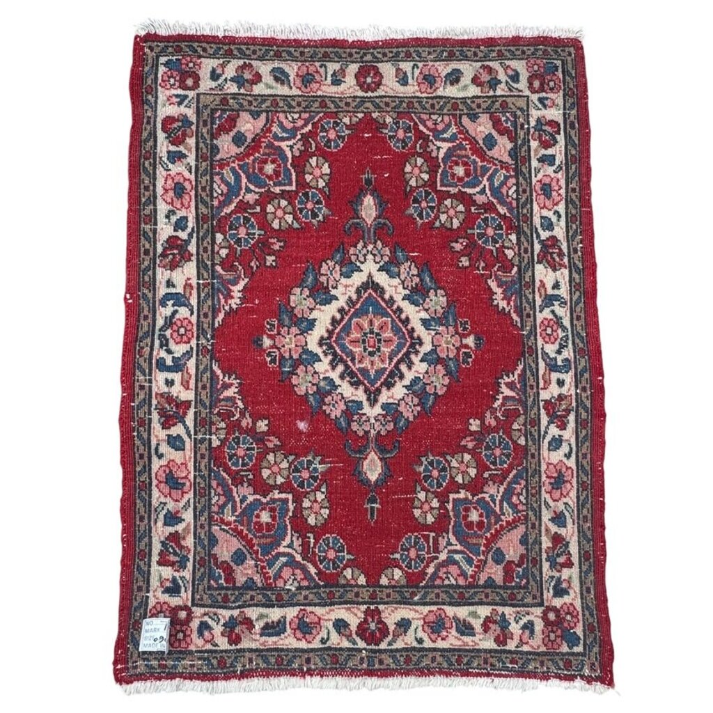 Vintage Handwoven Oriental Scatter Rug 38Lx27W
