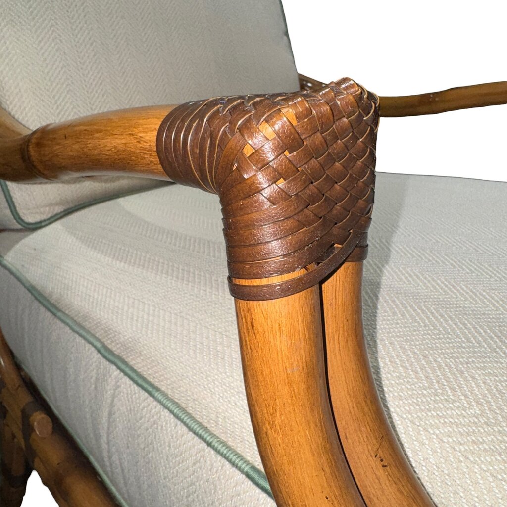 Tommy Bahama Island Estate Veranda Lounge Chairs Pair 31Lx38.5Wx38.5H